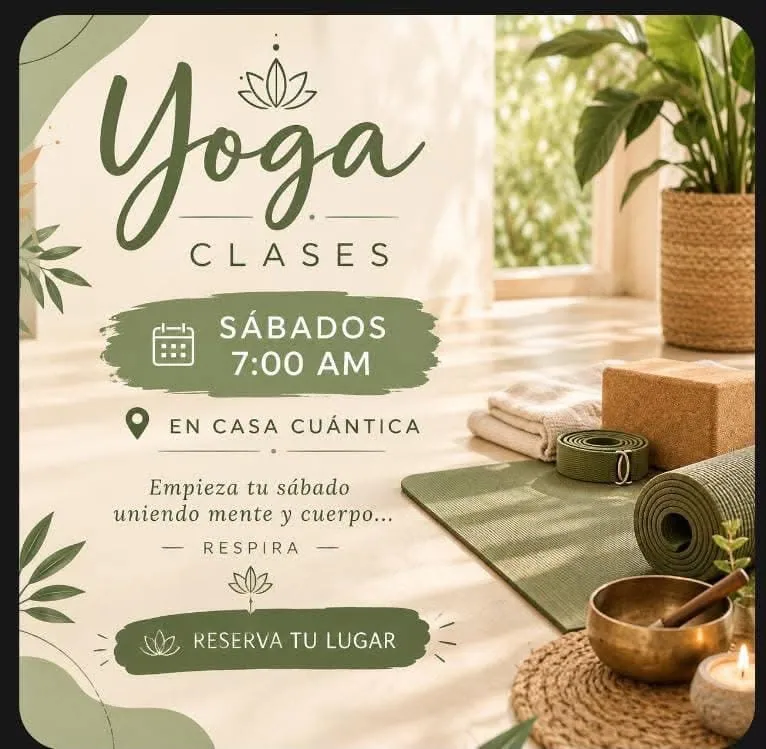 Clase de yoga en Casa Cuántica